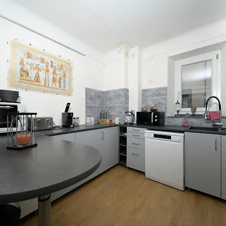 Oda ve Kahvaltı Verte Auzat