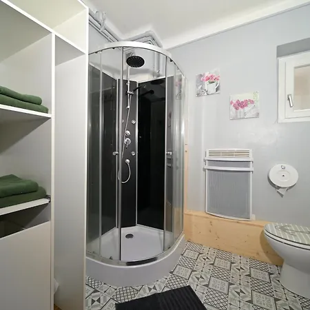 Verte Oda ve Kahvaltı