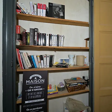 Verte Oda ve Kahvaltı Auzat